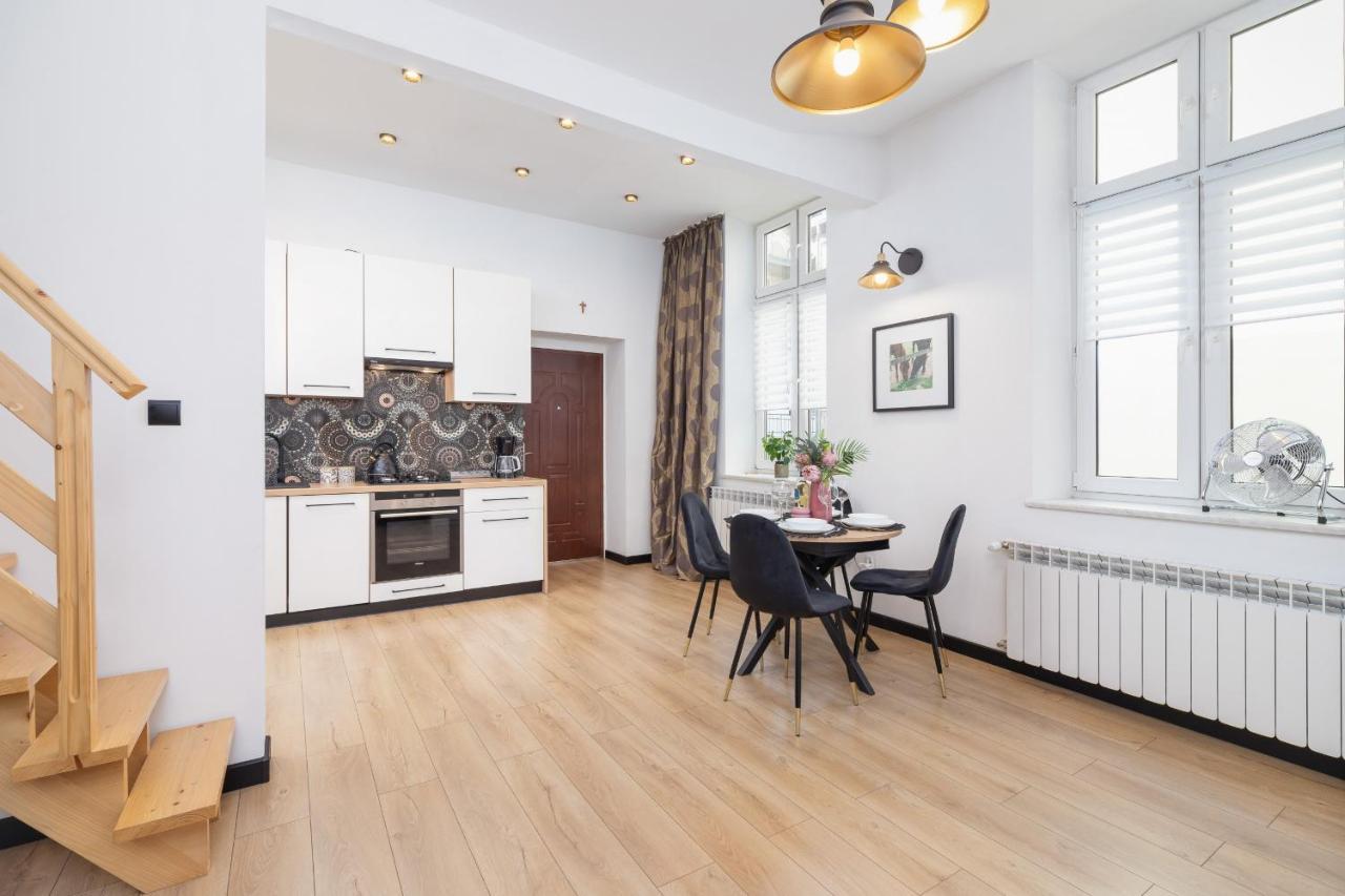 Ariańska Studio With Mezzanine Cracow Center By Renters Apartament