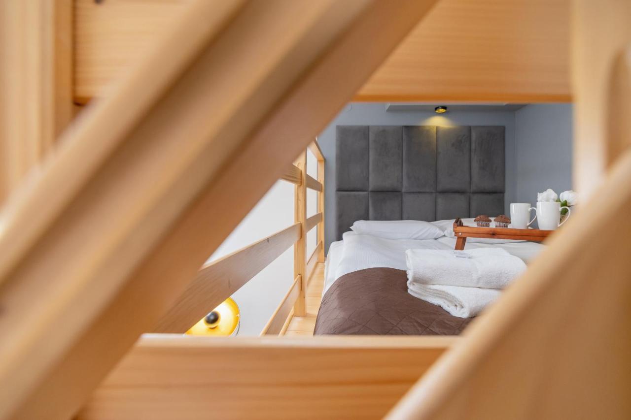 Arianska Studio With Mezzanine Cracow Center By Renters * Krakow
